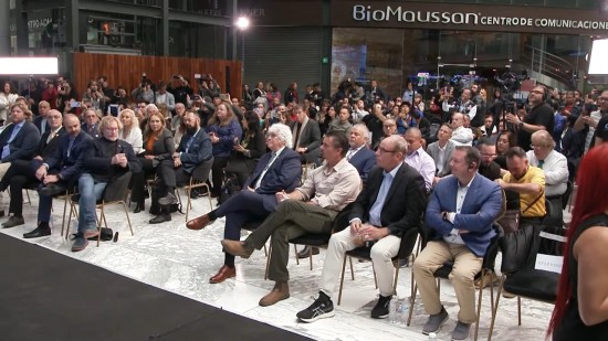 Hosté konference Hosté konference